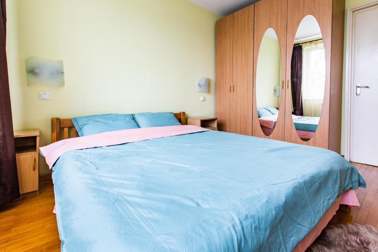 Cozy Apartment Bucureşti Ngoại thất bức ảnh