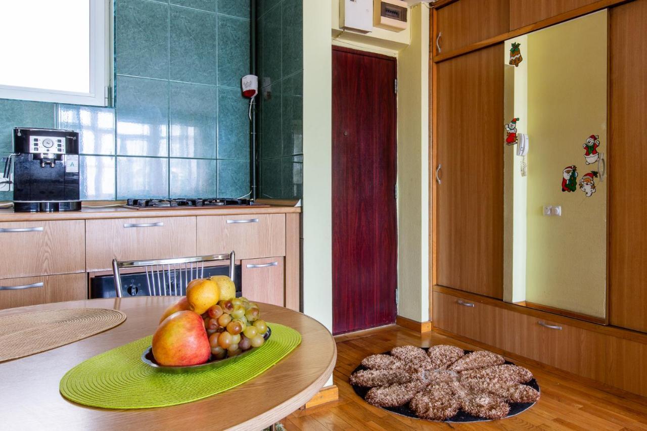 Cozy Apartment Bucureşti Ngoại thất bức ảnh